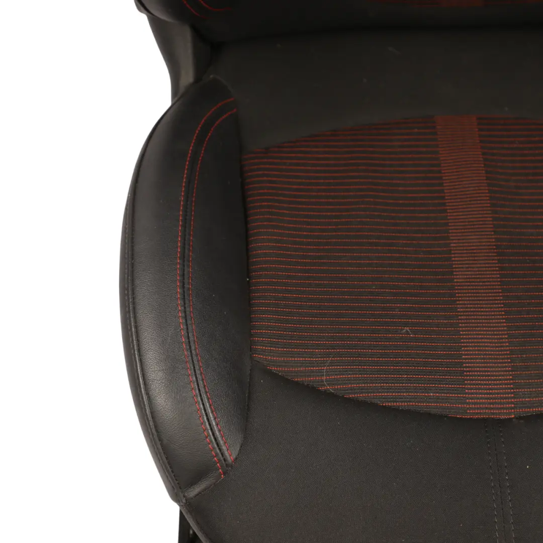 Siège avant Mini R60 Countryman gauche Sport Cloth Leather Parallel Lines Red pour à propos du numéro de pièce 9805155 Siège avant Mini R60 Countryman gauche Sport Cloth Leather Parallel Lines Red - SKU 9805155-2 - Numéro de pièce 9805155