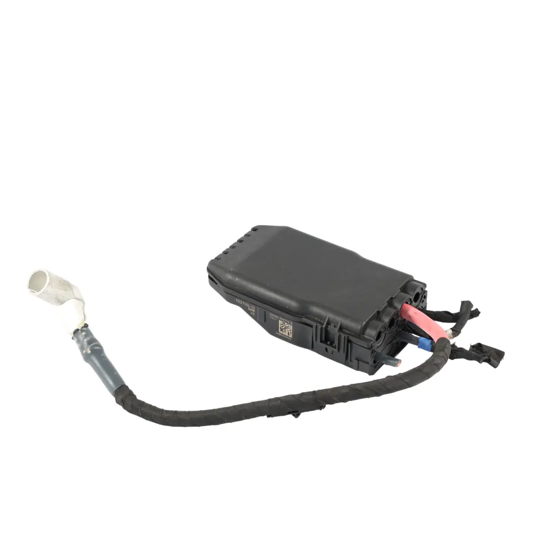 F66 F67 BMW F70 F74 B+ Power Junction Terminal to Mini F65 with Part number 9827016 Mini F65 F66 F67 BMW F70 F74 B+ Power Junction Terminal - SKU 9827016 - Part number 9827016