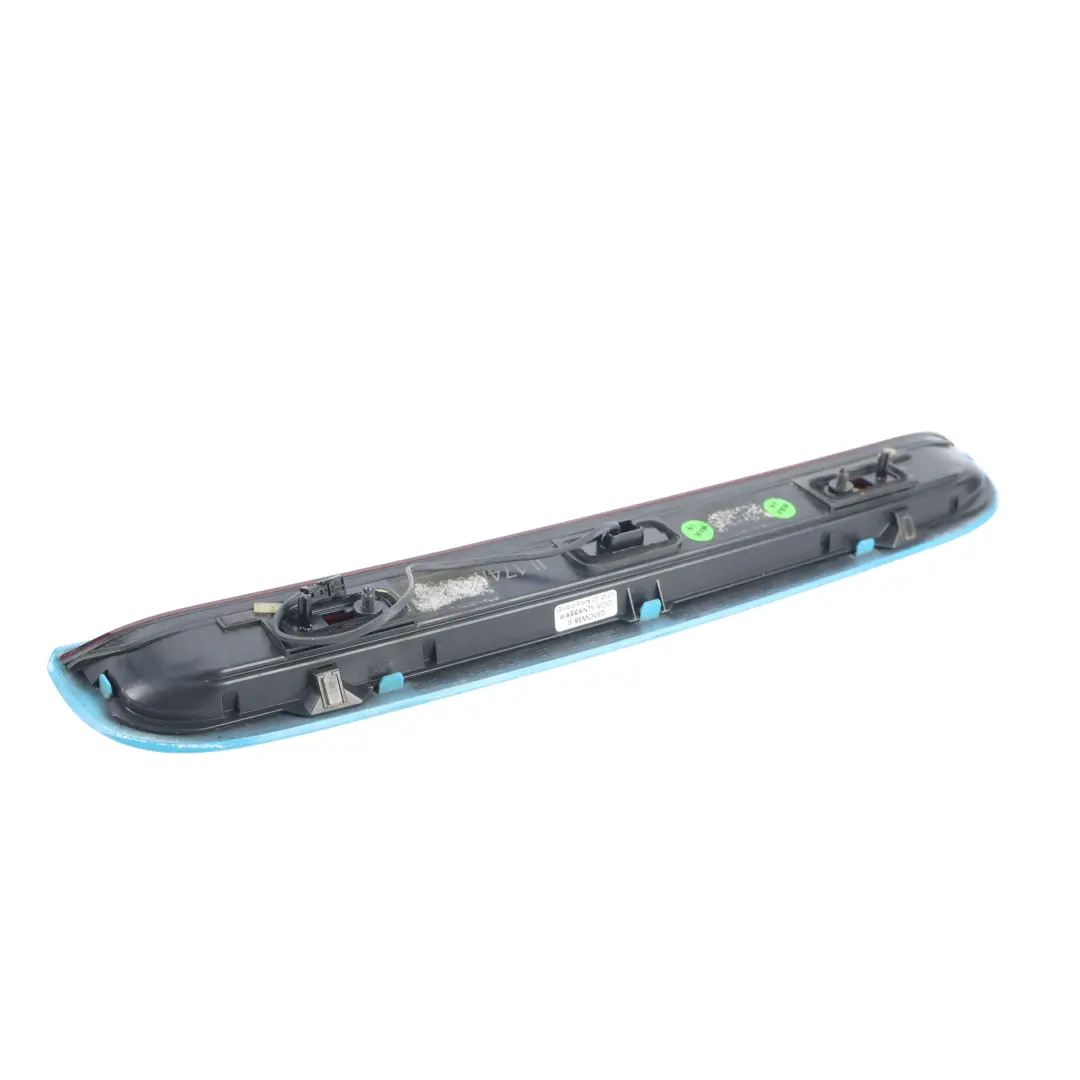 Bremsleuchte Hinten Dritte Abdeckung Miami Blau M5C für Porsche 718 Boxster 982 mit Teilenummer 982827556 Porsche 718 Boxster 982 Bremsleuchte Hinten Dritte Abdeckung Miami Blau M5C - SKU 982827556-MIA - Teilenummer 982827556