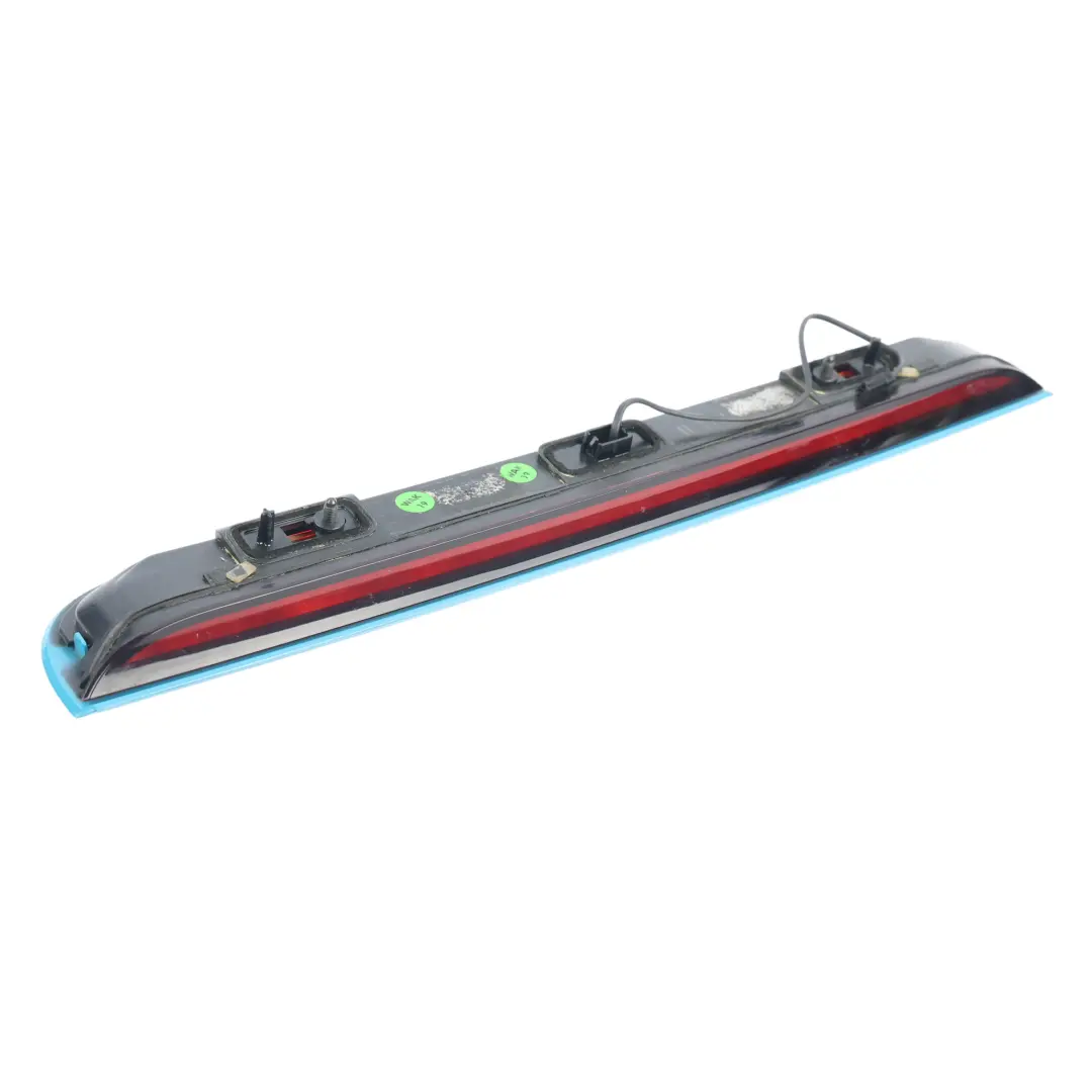 Feu Stop Arrière Troisième Cache Bleu Miami M5C pour Porsche 718 Boxster 982 à propos du numéro de pièce 982827556 Porsche 718 Boxster 982 Feu Stop Arrière Troisième Cache Bleu Miami M5C - SKU 982827556-MIA - Numéro de pièce 982827556