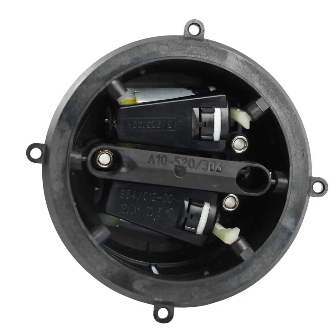 Moteur Unité Contrôle Rétroviseur Latéral pour Peugeot 2008 à propos du numéro de pièce 9838077180 Peugeot 2008 Moteur Unité Contrôle Rétroviseur Latéral - SKU 9838077180 - Numéro de pièce 9838077180