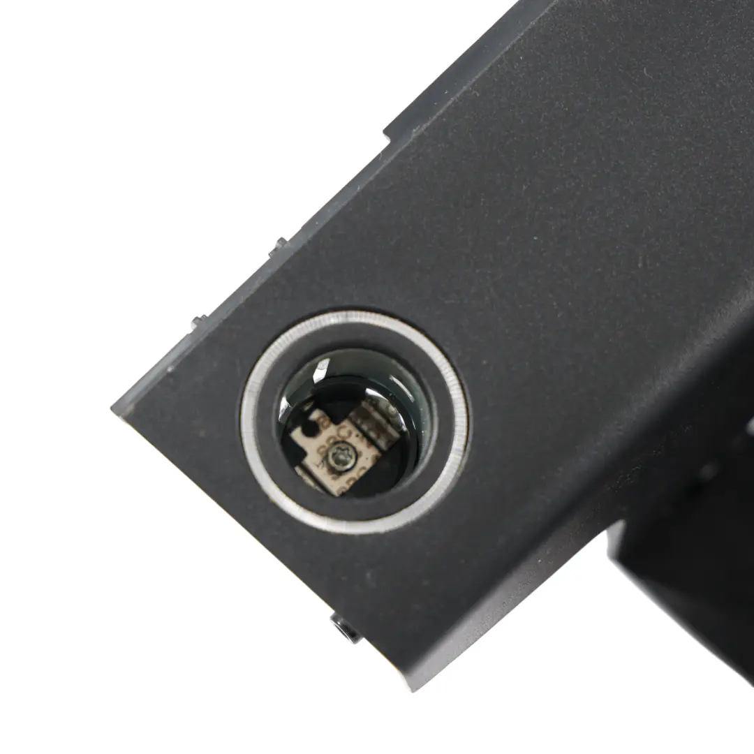 U10 X1 U11 Copertura Portabicchieri Console Centrale Presa 12V per BMW X2 con numero di parte 9873386 BMW X2 U10 X1 U11 Copertura Portabicchieri Console Centrale Presa 12V - SKU 9873386 - Numero di parte 9873386