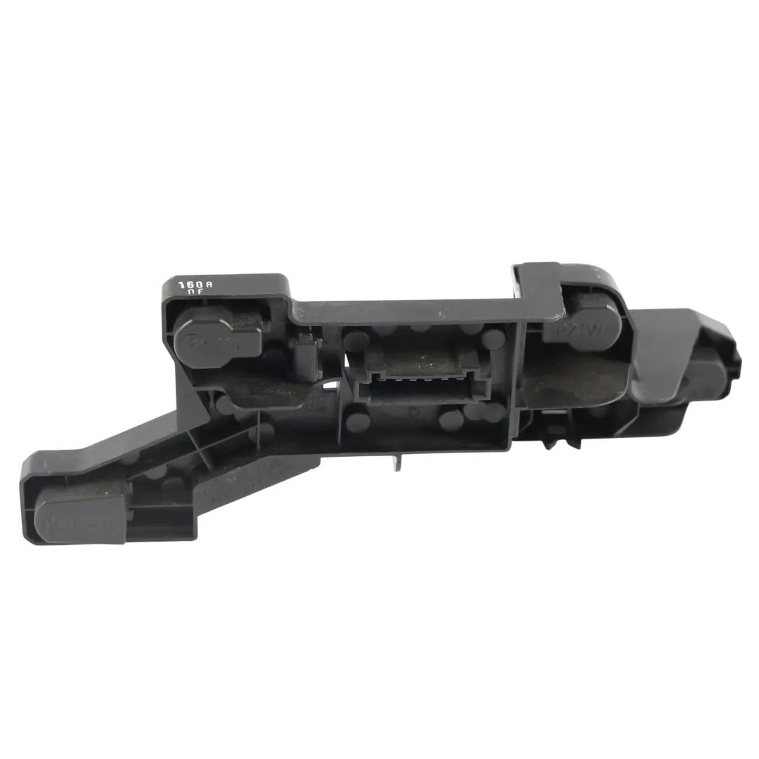 Support Douille Ampoule Feu Arrière Droit pour Porsche Cayman 987 à propos du numéro de pièce 98763145402 Porsche Cayman 987 Support Douille Ampoule Feu Arrière Droit - SKU 98763145402 - Numéro de pièce 98763145402