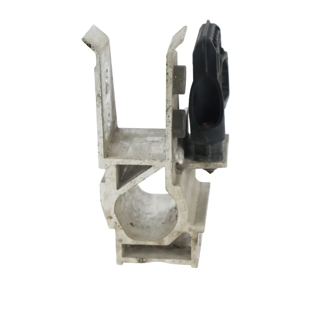 BMW G21 i4 G26 G80 M3 G83 M4 Support Fixation Radiateur Droit - SKU 9895624 - Numéro de pièce 9895624