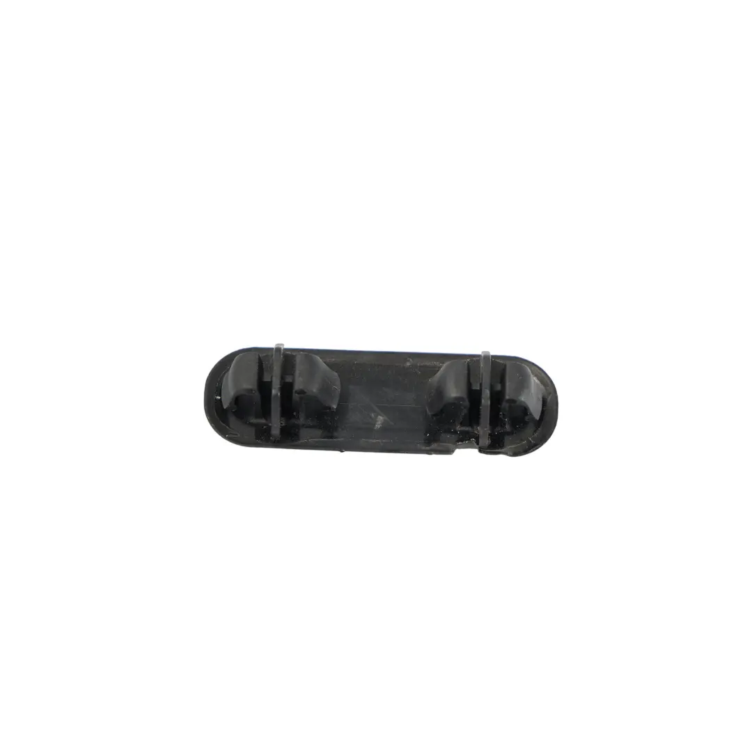 Schutzkappe Längsträger für Porsche 718 Boxster 982 mit Teilenummer 99151164900 Porsche 718 Boxster 982 Schutzkappe Längsträger - SKU 99151164900 - Teilenummer 99151164900