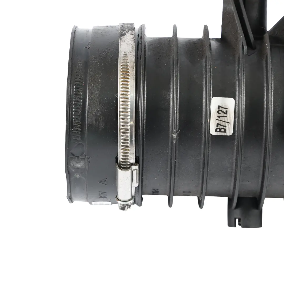 987C Tuyau Manchon Caoutchouc Distributeur Air pour Porsche Cayman à propos du numéro de pièce 99711068500 Porsche Cayman 987C Tuyau Manchon Caoutchouc Distributeur Air - SKU 99711068500 - Numéro de pièce 99711068500