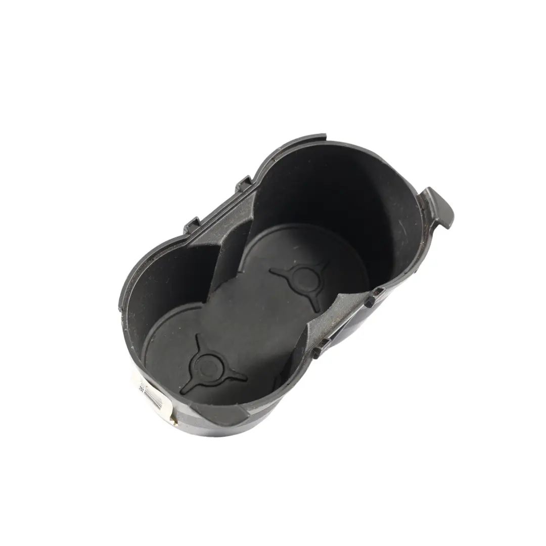 MK1 Copertura Portabicchieri Console Anteriore 9M21-R048196-AA per Ford S-Max con numero di parte 9M21-R048196-AA3YYW Ford S-Max MK1 Copertura Portabicchieri Console Anteriore 9M21-R048196-AA - SKU 9M21-R048196-AA3YYW - Numero di parte 9M21-R048196-AA3YYW