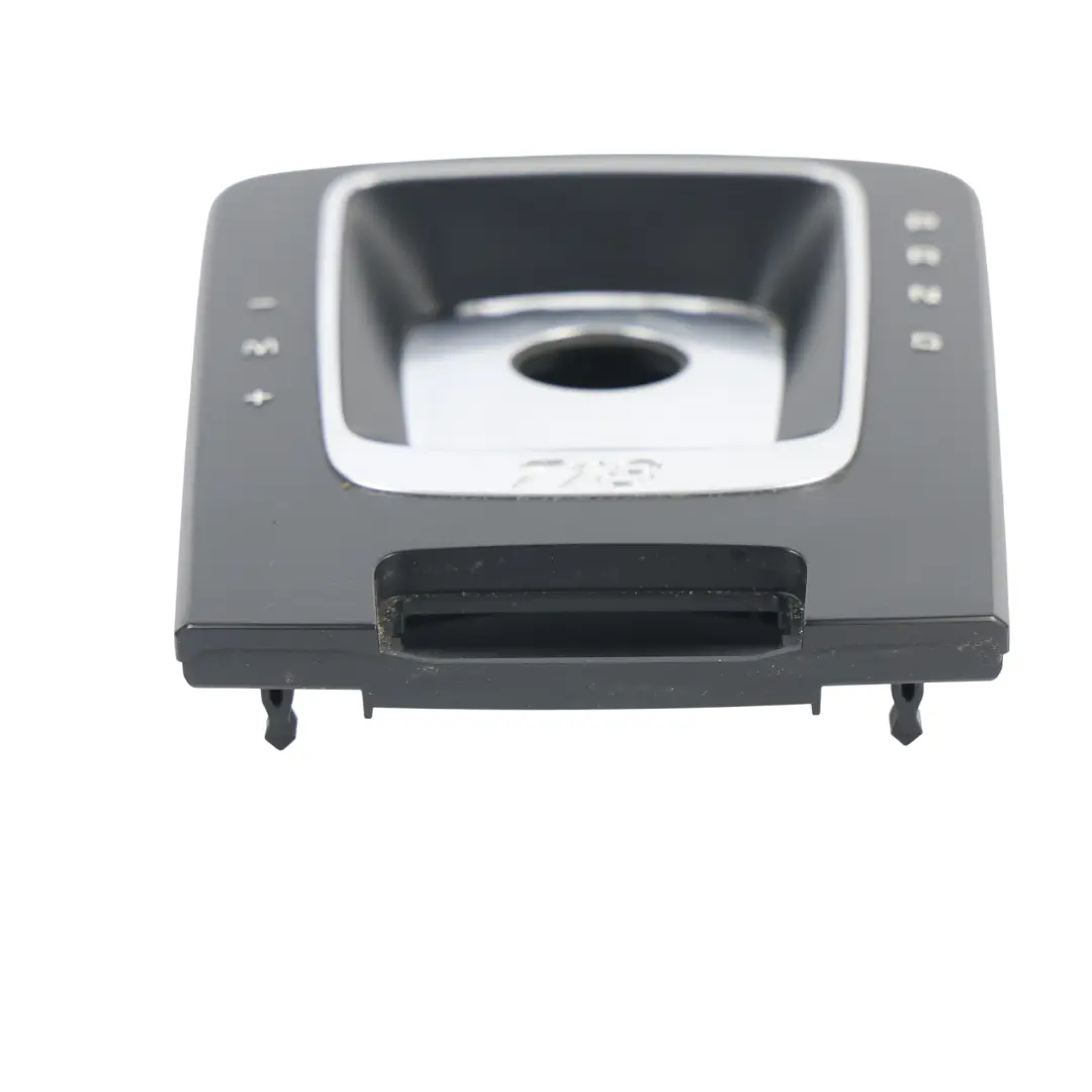 Schalthebel Gangwähler Blende Verkleidung für Porsche Boxster 718 982 mit Teilenummer 9P1858401E Porsche Boxster 718 982 Schalthebel Gangwähler Blende Verkleidung - SKU 9P1858401E - Teilenummer 9P1858401E