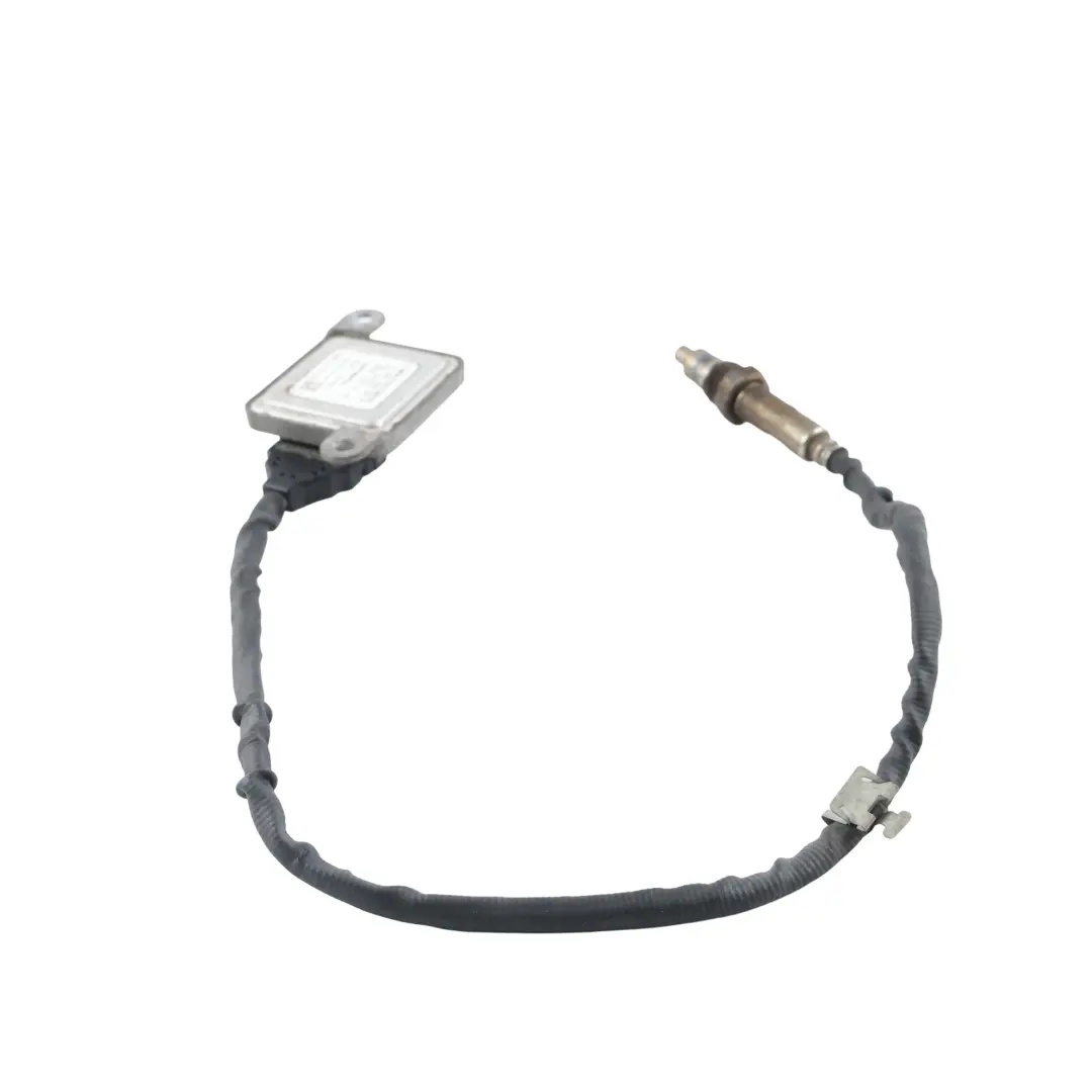 Exhaust NOX Lambda Oxygen Sensor Probe Front to Mercedes C205 W205 with Part number A0009058511 Mercedes C205 W205 Exhaust NOX Lambda Oxygen Sensor Probe Front - SKU RHD-A0009058511 - Part number A0009058511