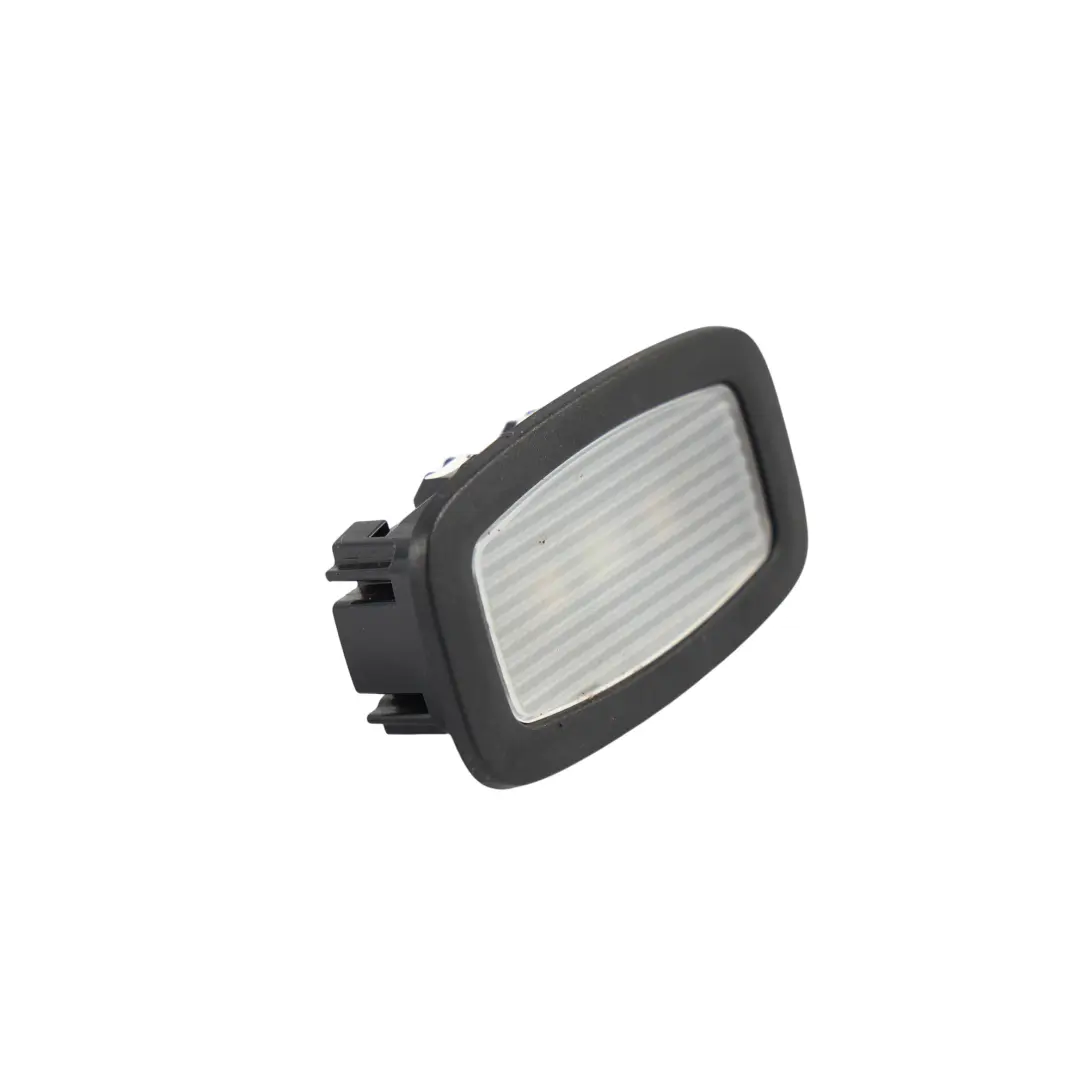 Luce Poggiapiedi Posteriore Sinistra per Mercedes W205 S205 C205 X253 con numero di parte A0009063904 Mercedes W205 S205 C205 X253 Luce Poggiapiedi Posteriore Sinistra - SKU A0009063904 - Numero di parte A0009063904