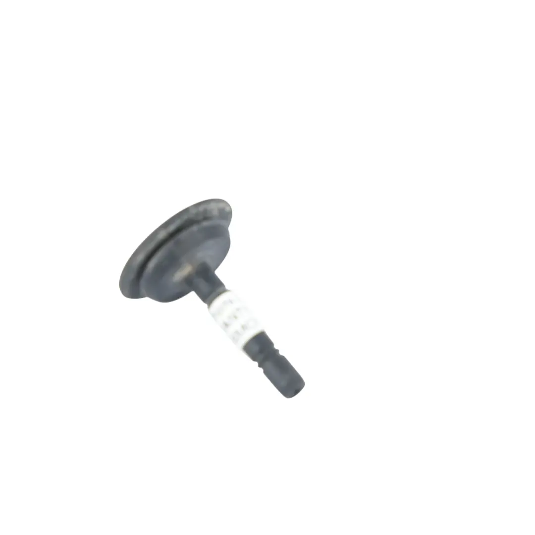 Radiator Holder Clip Mount to Mercedes C117 X156 W169 W176 W222 W246 with Part number A0009912195 Mercedes C117 X156 W169 W176 W222 W246 Radiator Holder Clip Mount - SKU A0009912195-2 - Part number A0009912195