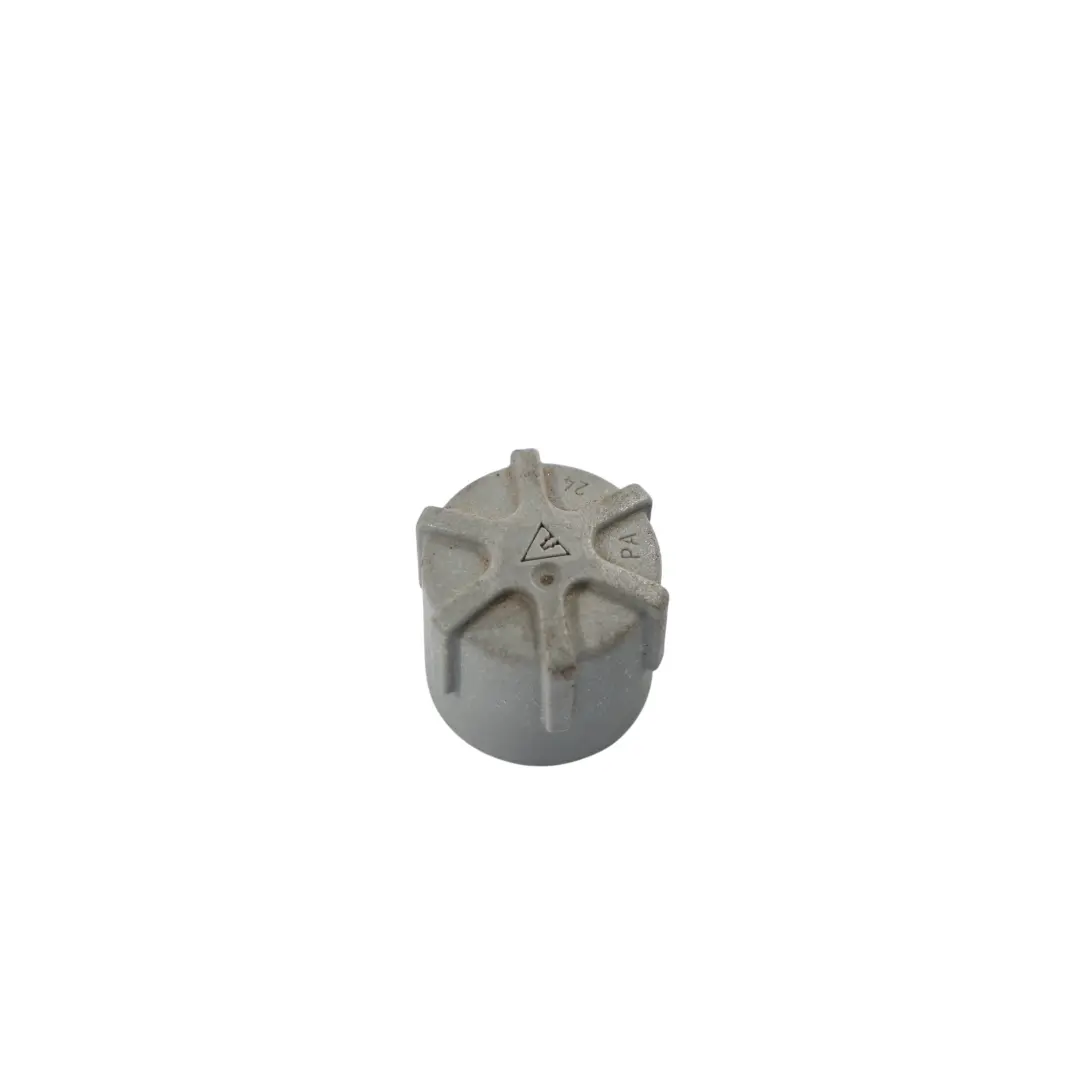 Mercedes W176 Kältemittel Schraubkappe Füllanschluss - SKU A0009973495 - Teilenummer A0009973495