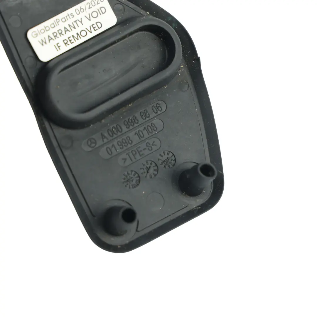 Mercedes W447 Tylny Panel Wykończeniowy Drzwi Klapy - SKU A0009986806 - Numer Części A0009986806