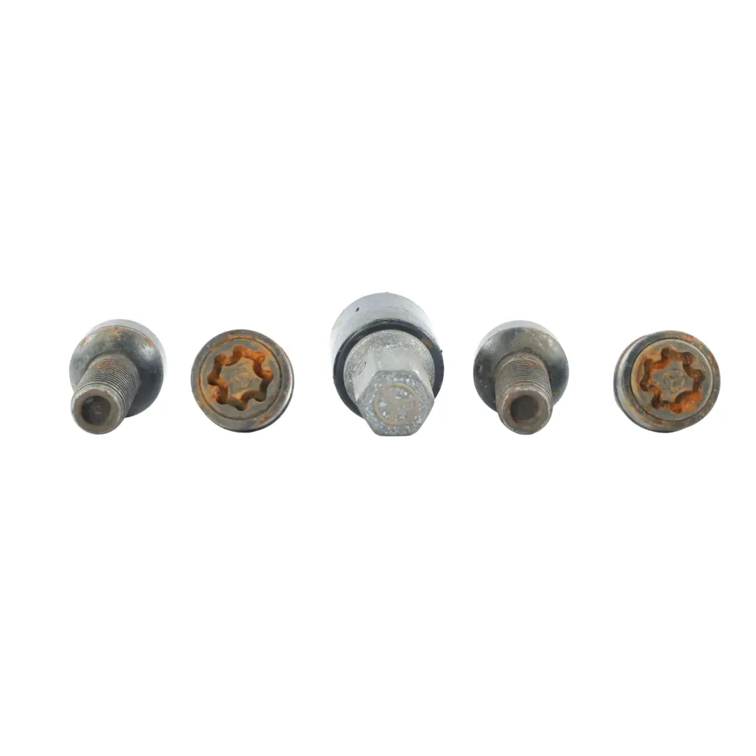 Set Bulloni Antifurto Ruote Lega Anteriore Posteriore per Mercedes W176 con numero di parte A0019901607 Mercedes W176 Set Bulloni Antifurto Ruote Lega Anteriore Posteriore - SKU A0019901607-10 - Numero di parte A0019901607