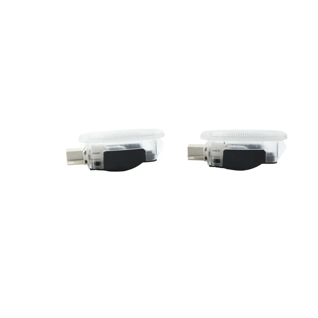 W207 A207 C207 W212 Luce Interna Lampada Bianca Set per Mercedes W204 con numero di parte A0028202101 Mercedes W204 W207 A207 C207 W212 Luce Interna Lampada Bianca Set - SKU A0028202101-2 - Numero di parte A0028202101