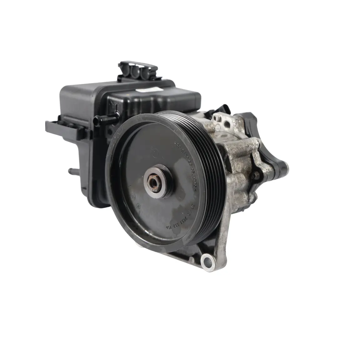 OM651 Diesel Pompa Del Servosterzo A0064664701 per Mercedes W212 con numero di parte A0064662601 Mercedes W212 OM651 Diesel Pompa Del Servosterzo A0064664701 - SKU A0064662601 - Numero di parte A0064662601