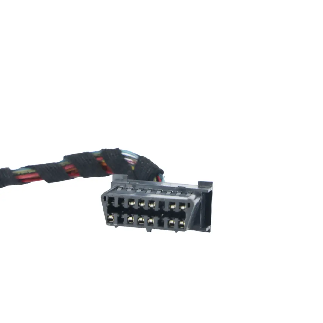 Conector Datos Enchufe Cable Arnés Pigtail para Mercedes W163 con número de pieza A0115453826 Mercedes W163 Conector Datos Enchufe Cable Arnés Pigtail - SKU A0115453826 - Número de pieza A0115453826
