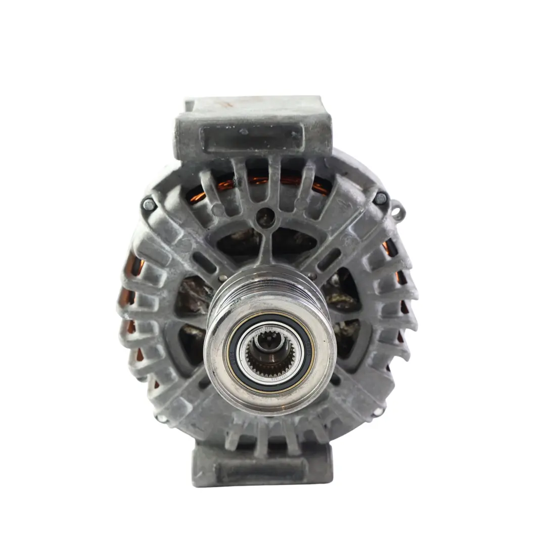 Mercedes W204 W212 OM651 Alternador Generador 14V 180A Unidad Eléctrica - SKU A0131546802-1 - Número de pieza A0131546802