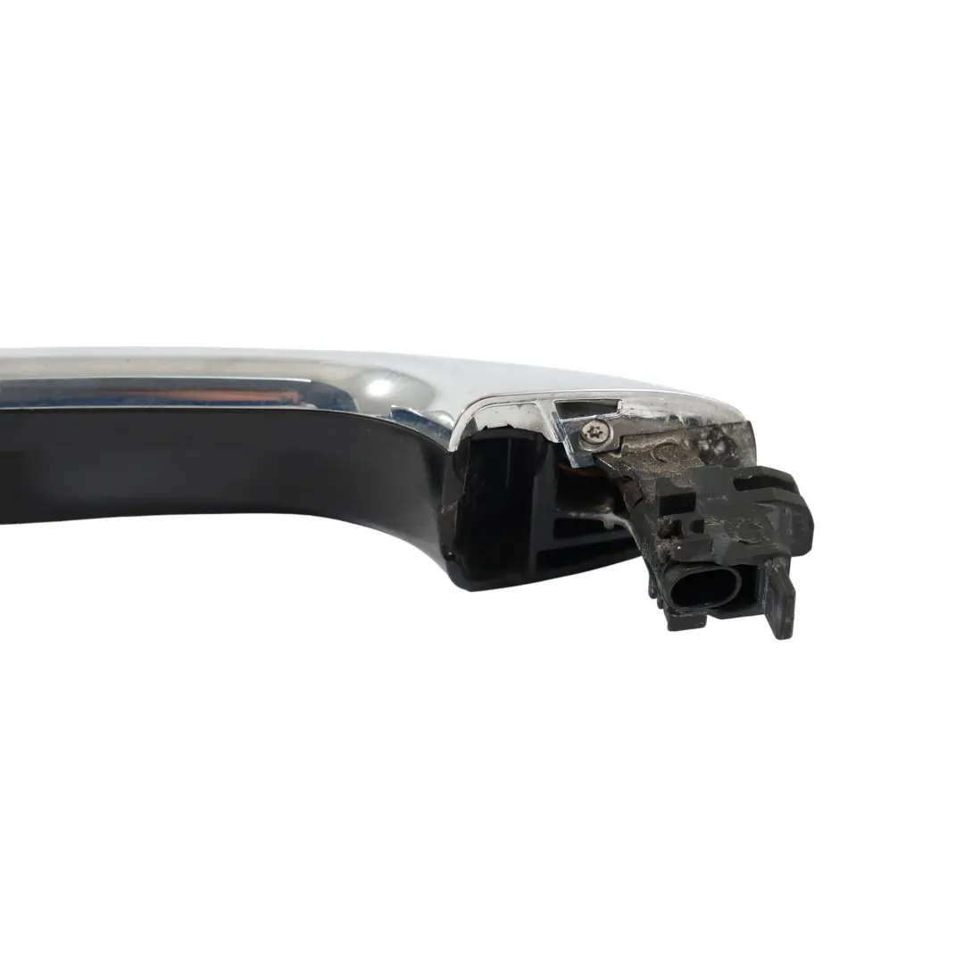 Mercedes W205 Klamka Zewnętrzna Drzwi Tył Czarny/Srebrny Lewy - SKU A0997605501-BLA - Numer Części A0997605501