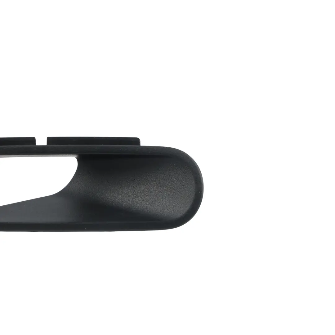 Zierring Säulenverkleidung Links für Mercedes X117 mit Teilenummer A1176950500 Mercedes X117 Zierring Säulenverkleidung Links - SKU A1176950500 - Teilenummer A1176950500