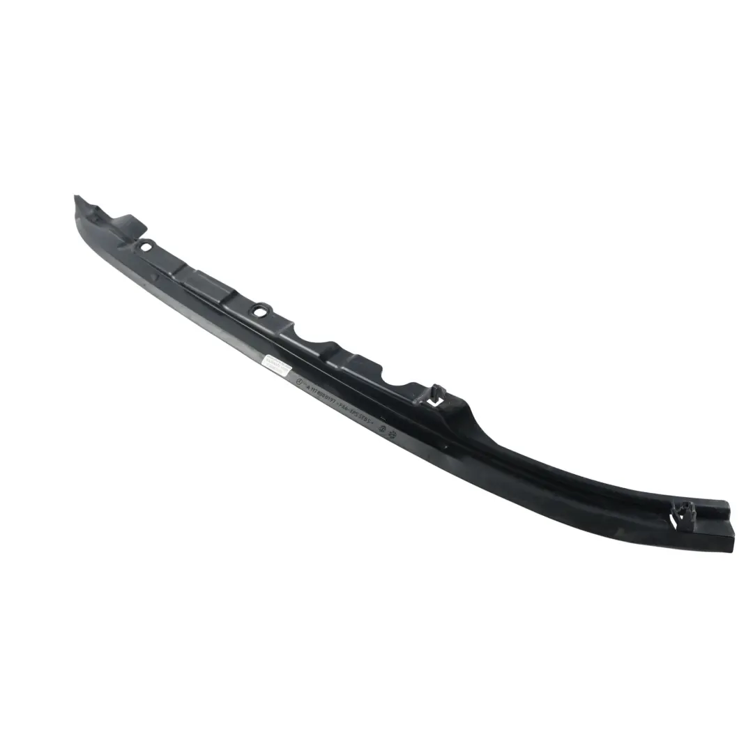 Guarnizione Gomma Cofano Sinistra per Mercedes C117 X117 con numero di parte A1178800197 Mercedes C117 X117 Guarnizione Gomma Cofano Sinistra - SKU A1178800197 - Numero di parte A1178800197