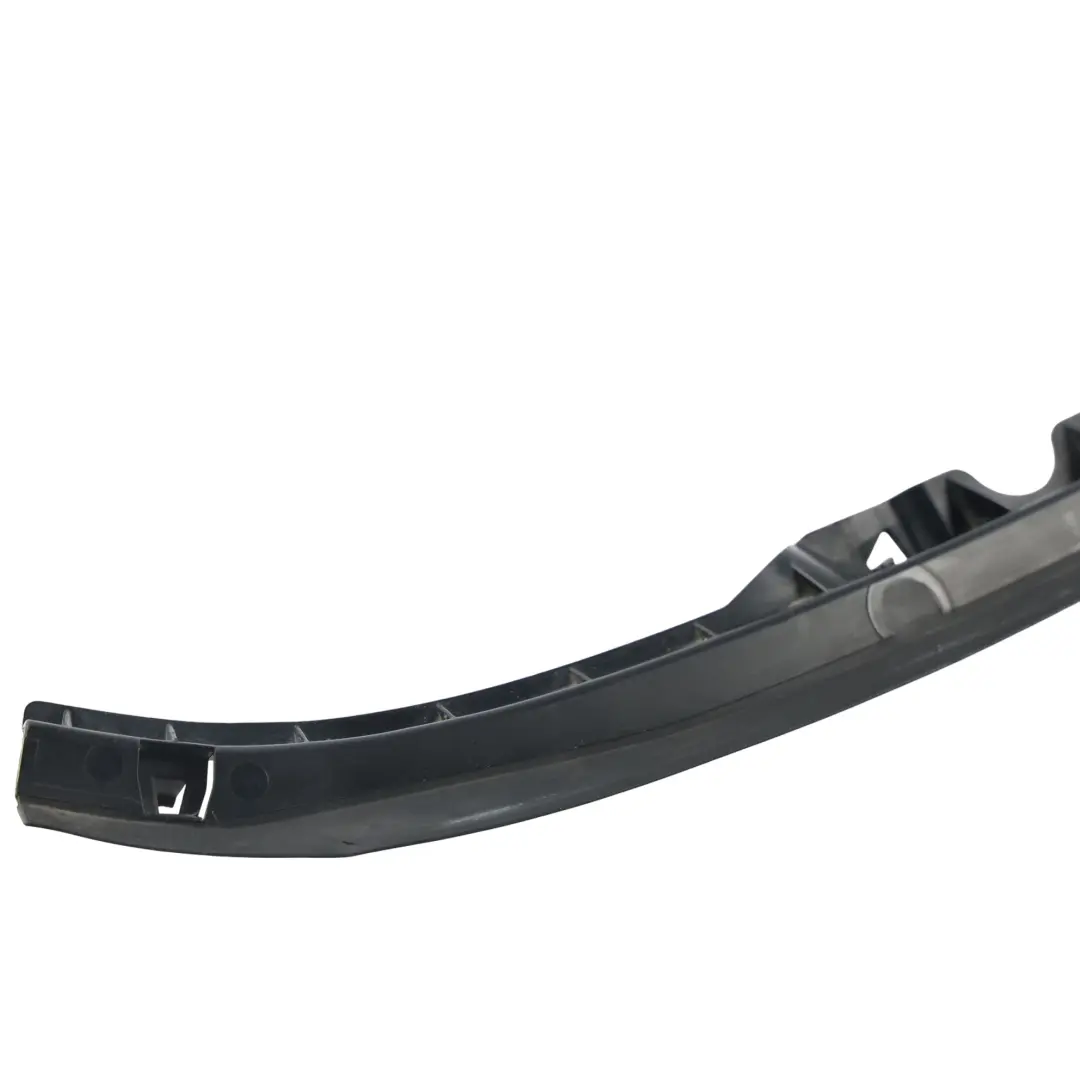 Guarnizione Gomma Cofano Sinistra per Mercedes C117 X117 con numero di parte A1178800197 Mercedes C117 X117 Guarnizione Gomma Cofano Sinistra - SKU A1178800197 - Numero di parte A1178800197