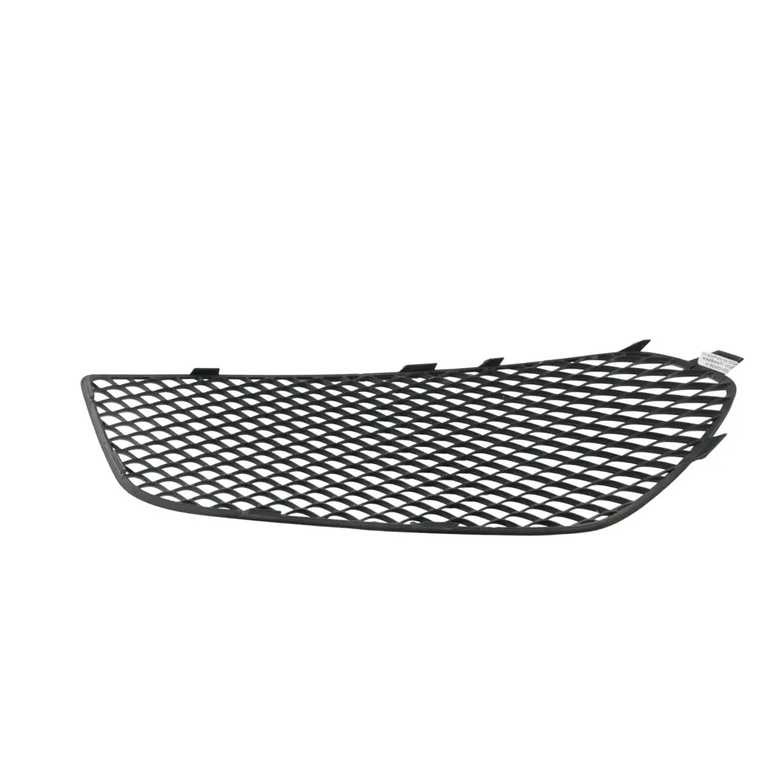 Mercedes C117 X117 Stoßstange Vorne Untere Grill Blende Rechts A1178852822 - SKU A1178851822 - Teilenummer A1178851822