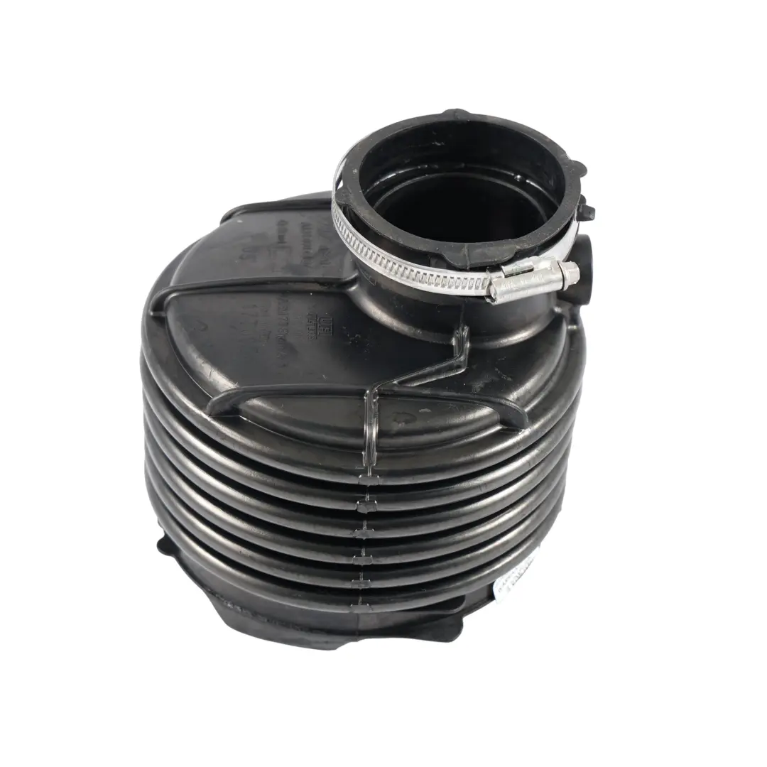 A45 Turbo Tubo Admisión Aire Vacío para Mercedes W176 AMG con número de pieza A1330900437 Mercedes W176 AMG A45 Turbo Tubo Admisión Aire Vacío - SKU A1330900437-1 - Número de pieza A1330900437