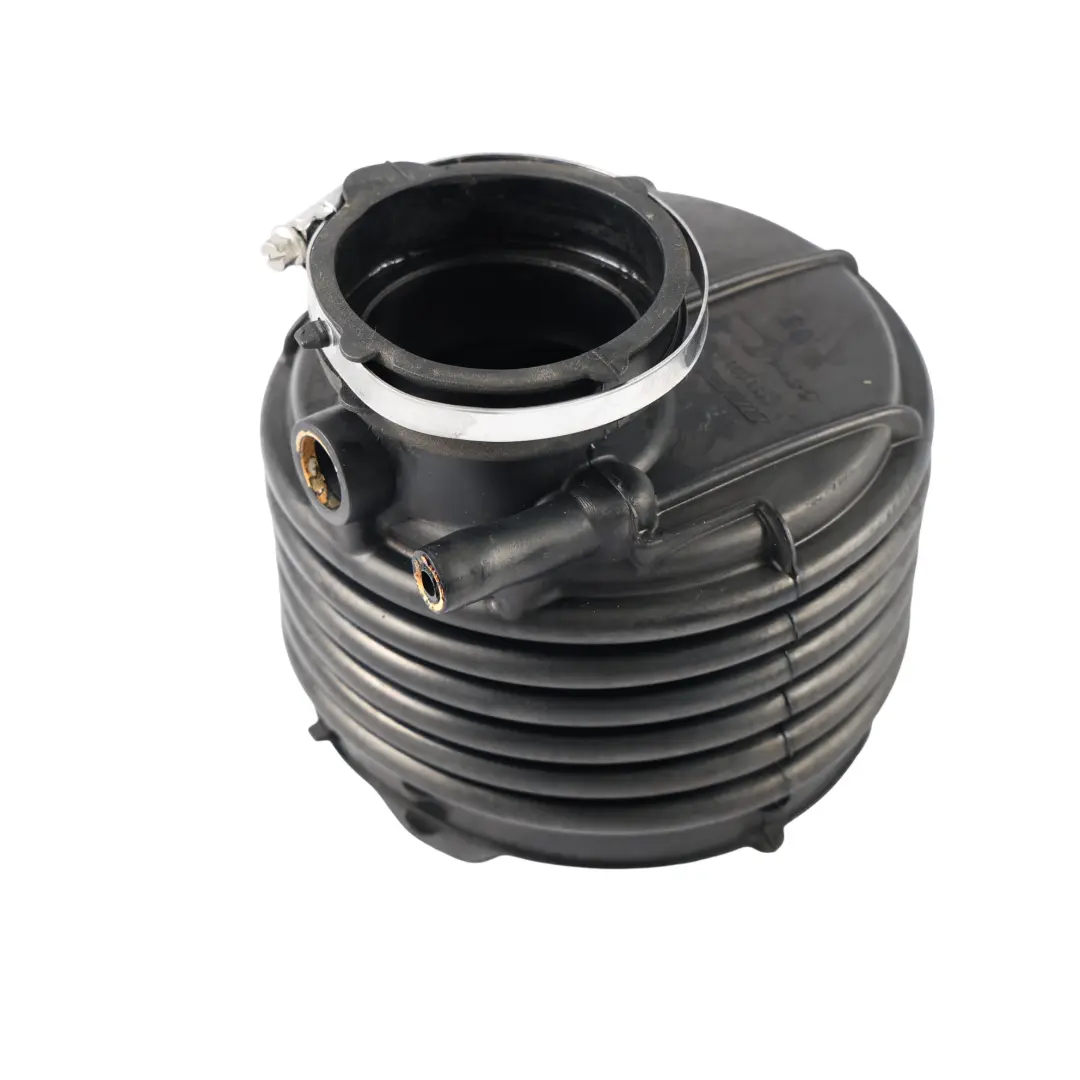 A45 Turbo Ansaugluftrohr Vakuumschlauch für Mercedes W176 AMG mit Teilenummer A1330900437 Mercedes W176 AMG A45 Turbo Ansaugluftrohr Vakuumschlauch - SKU A1330900437-1 - Teilenummer A1330900437
