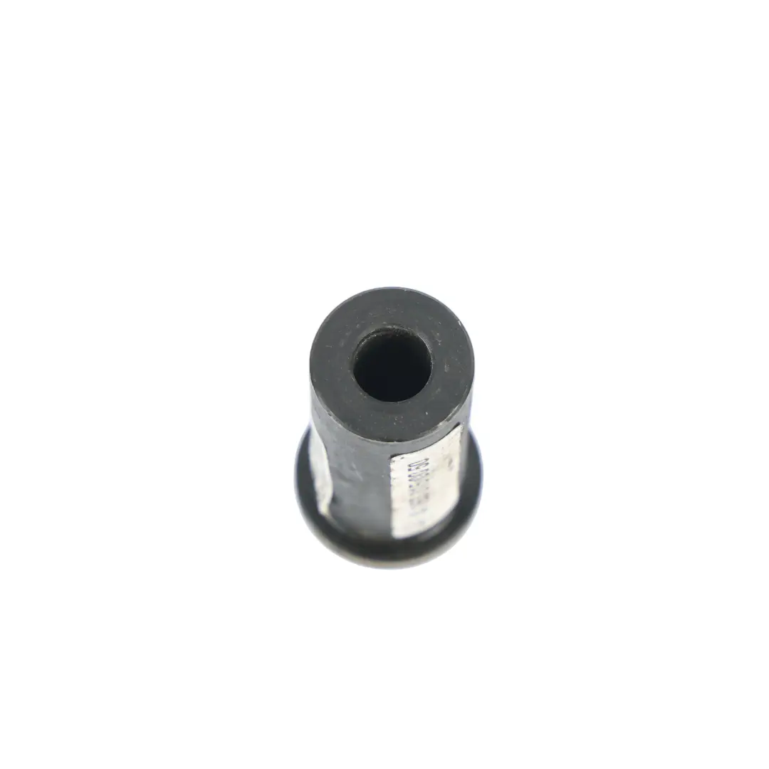 Refuerzo Buje Acoplamiento Remolque Larguero para Mercedes W163 con número de pieza A1633150050 Mercedes W163 Refuerzo Buje Acoplamiento Remolque Larguero - SKU A1633150050 - Número de pieza A1633150050
