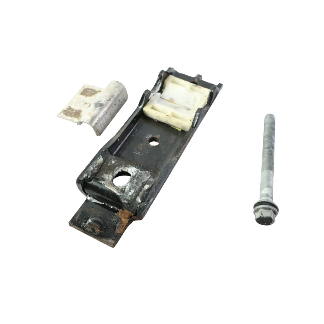 Mocowanie Drążka Stabilizatora Przednie Prawe do Mercedes W163 o numerze A1633200173 Mercedes W163 Mocowanie Drążka Stabilizatora Przednie Prawe - SKU A1633200173 - Numer Części A1633200173