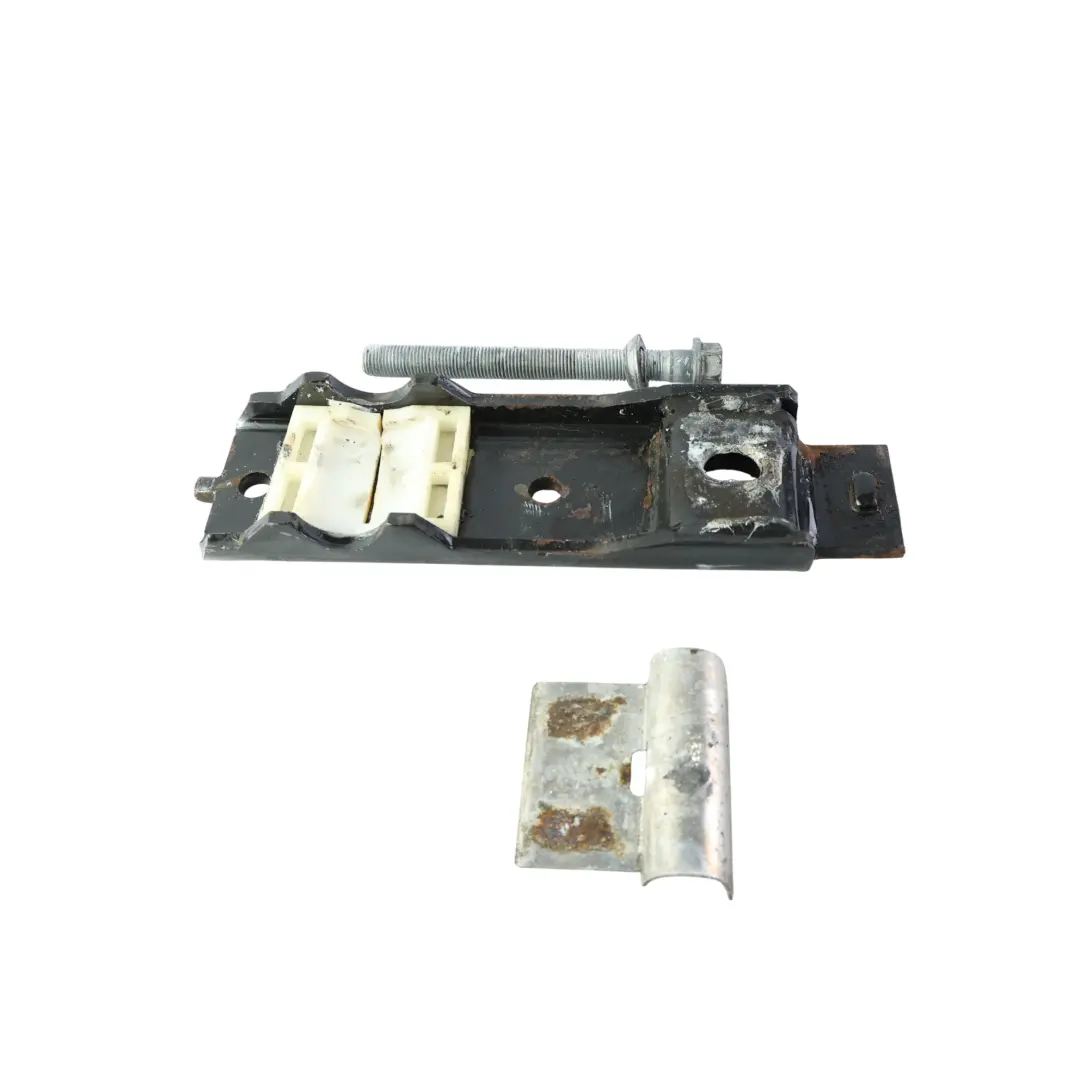 Supporto Barra Stabilizzatrice Assale Anteriore Destro per Mercedes W163 con numero di parte A1633200173 Mercedes W163 Supporto Barra Stabilizzatrice Assale Anteriore Destro - SKU A1633200173 - Numero di parte A1633200173