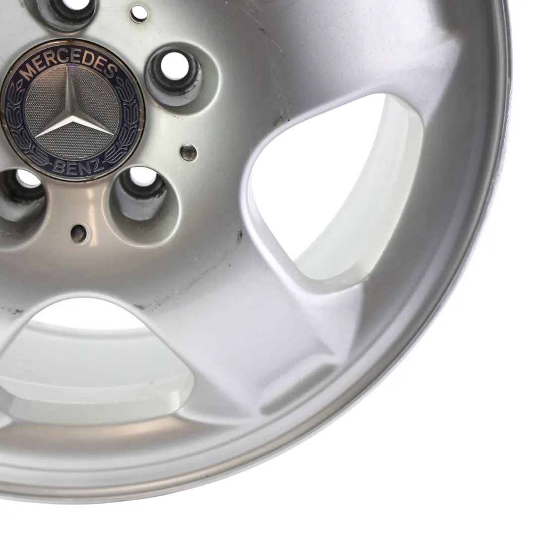 Mercedes ML W163 jante alliage argent 17" 8J ET:52 - SKU A1634012602-1 - Numéro de pièce A1634012602
