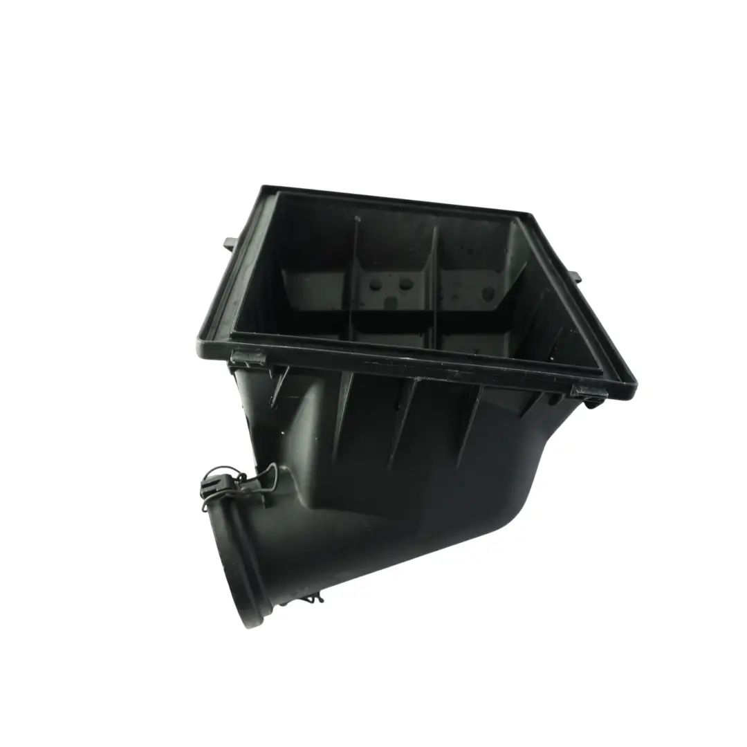 Mercedes W163 Boîtier Filtre à Air Couvercle Carter - SKU A1635050160 - Numéro de pièce A1635050160