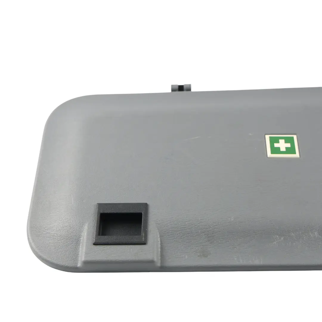 Heckklappe Erste Hilfe Abdeckung Verkleidung für Mercedes ML W163 mit Teilenummer A1637163380 Mercedes ML W163 Heckklappe Erste Hilfe Abdeckung Verkleidung - SKU A1637163380 - Teilenummer A1637163380