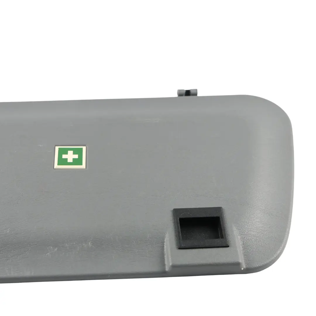 Heckklappe Erste Hilfe Abdeckung Verkleidung für Mercedes ML W163 mit Teilenummer A1637163380 Mercedes ML W163 Heckklappe Erste Hilfe Abdeckung Verkleidung - SKU A1637163380 - Teilenummer A1637163380