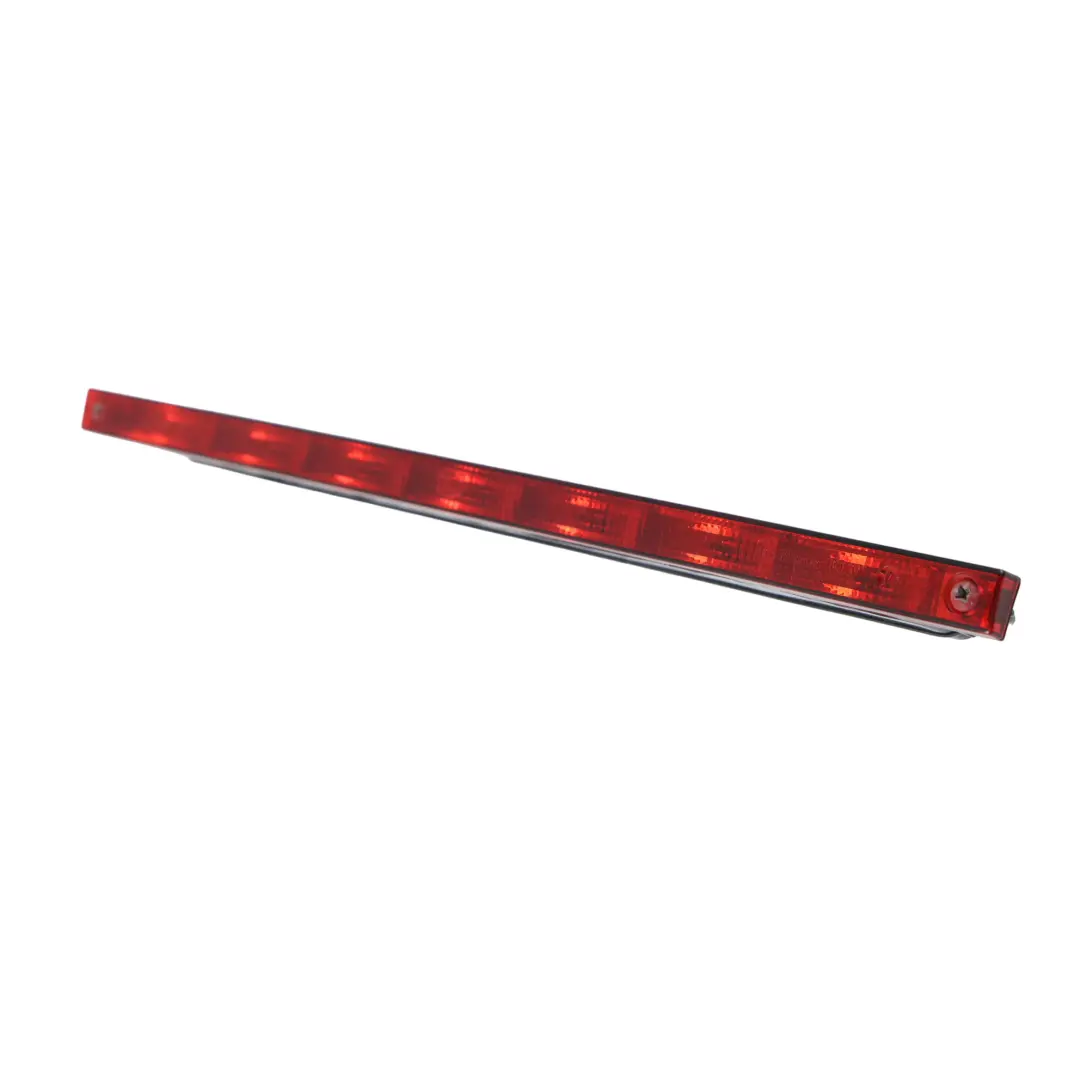 Portador Rueda Repuesto Luz Freno Adicional para Mercedes W16 con número de pieza A1638200456 Mercedes W16 Portador Rueda Repuesto Luz Freno Adicional - SKU A1638200456 - Número de pieza A1638200456