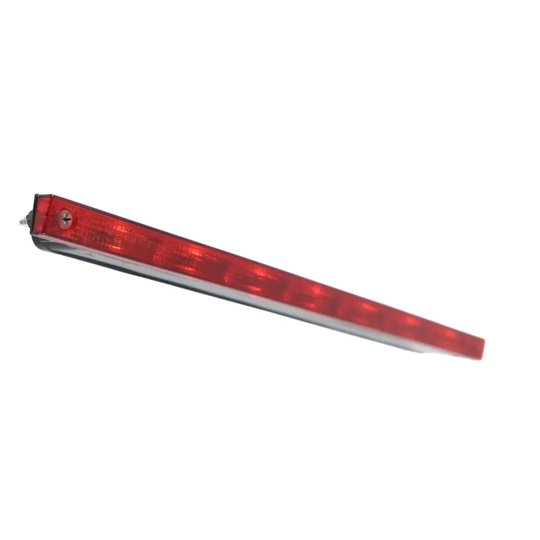 Portador Rueda Repuesto Luz Freno Adicional para Mercedes W16 con número de pieza A1638200456 Mercedes W16 Portador Rueda Repuesto Luz Freno Adicional - SKU A1638200456 - Número de pieza A1638200456