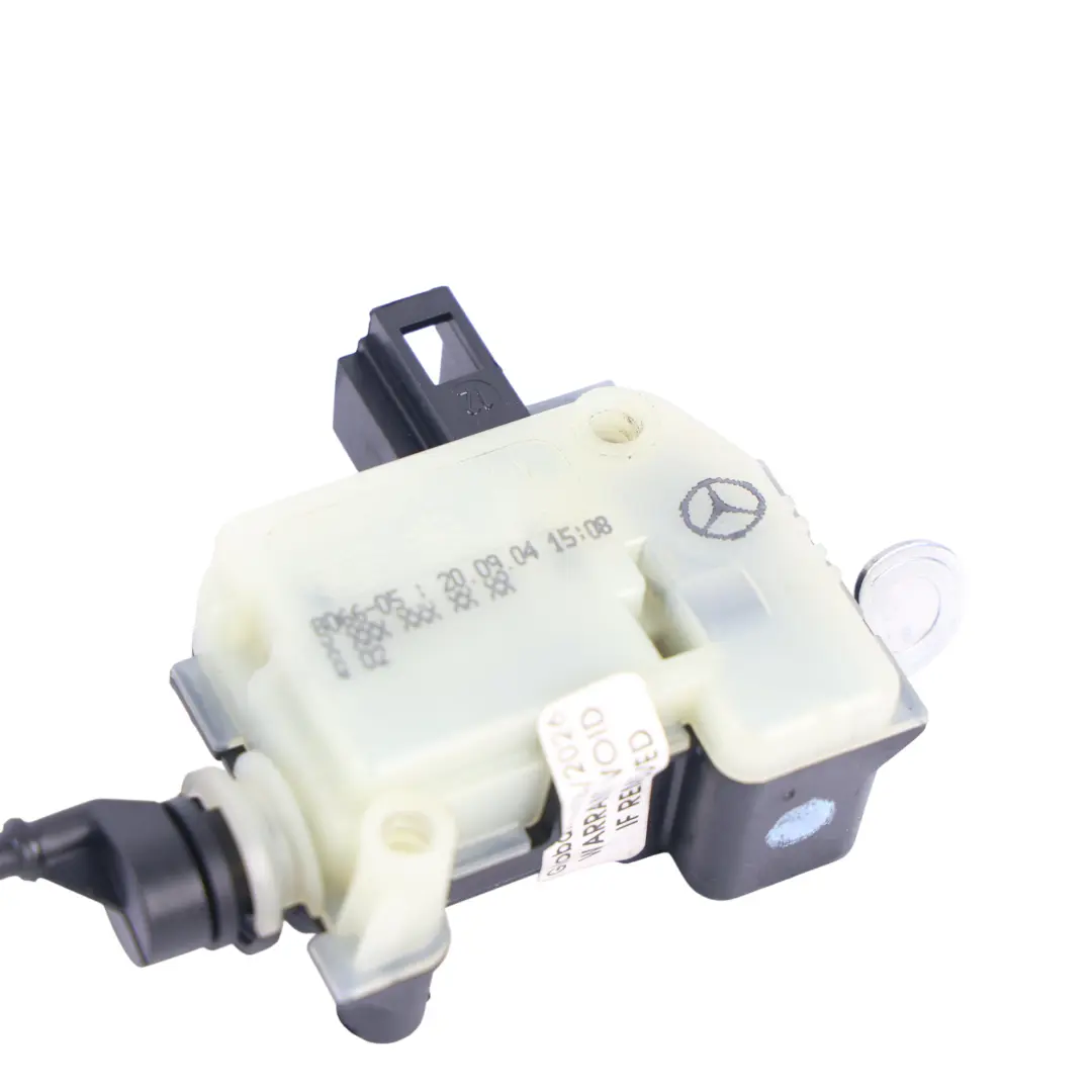 Mercedes W163 Motor Actuador Tapa Combustible Eléctrico - SKU A1638204942 - Número de pieza A1638204942