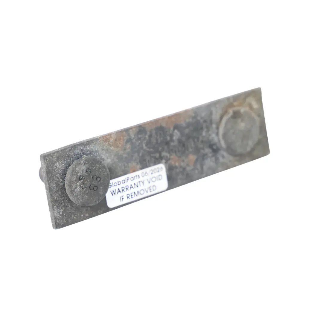 Soporte Placa Fijación Portaruedas Repuesto Izquierdo para Mercedes W163 con número de pieza A1638900144 Mercedes W163 Soporte Placa Fijación Portaruedas Repuesto Izquierdo - SKU A1638900144 - Número de pieza A1638900144
