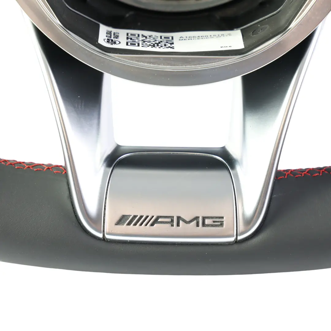 Volant NOUVEAU Cuir Noir Alcantara pour Mercedes C117 W176 AMG à propos du numéro de pièce A1664601518 Mercedes C117 W176 AMG Volant NOUVEAU Cuir Noir Alcantara - SKU A1664601518-2 - Numéro de pièce A1664601518