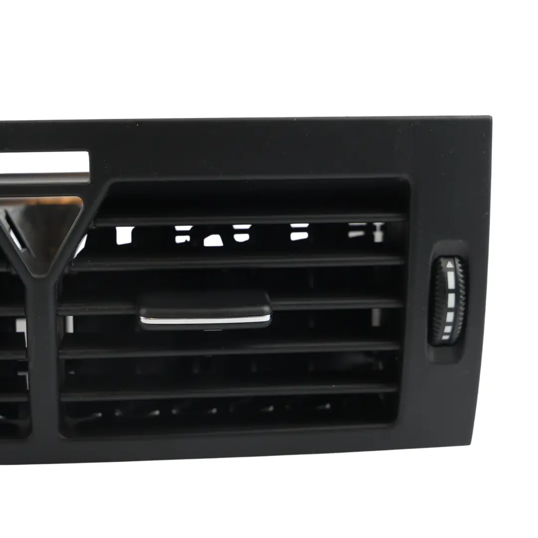 Mercedes A B W169 W245 Grille d'aération centrale du tableau de bord - SKU A1698300054 - Numéro de pièce A1698300054