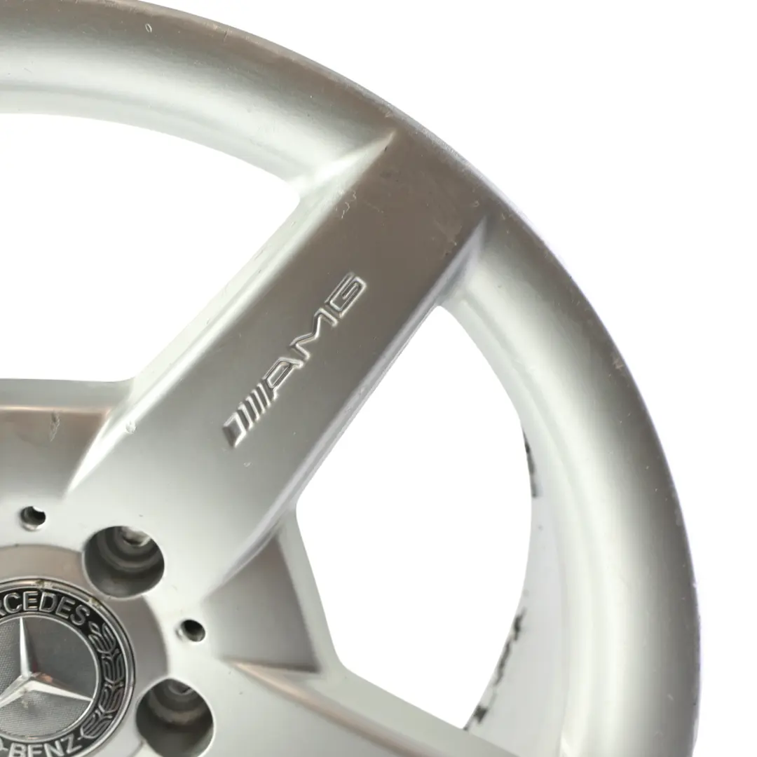 Felga Aluminiowa Tylna Srebrna 18" 8,5J ET:30 do Mercedes R171 C209 AMG o numerze A1714011702 Mercedes R171 C209 AMG Felga Aluminiowa Tylna Srebrna 18" 8,5J ET:30 - SKU A1714011702-1 - Numer Części A1714011702