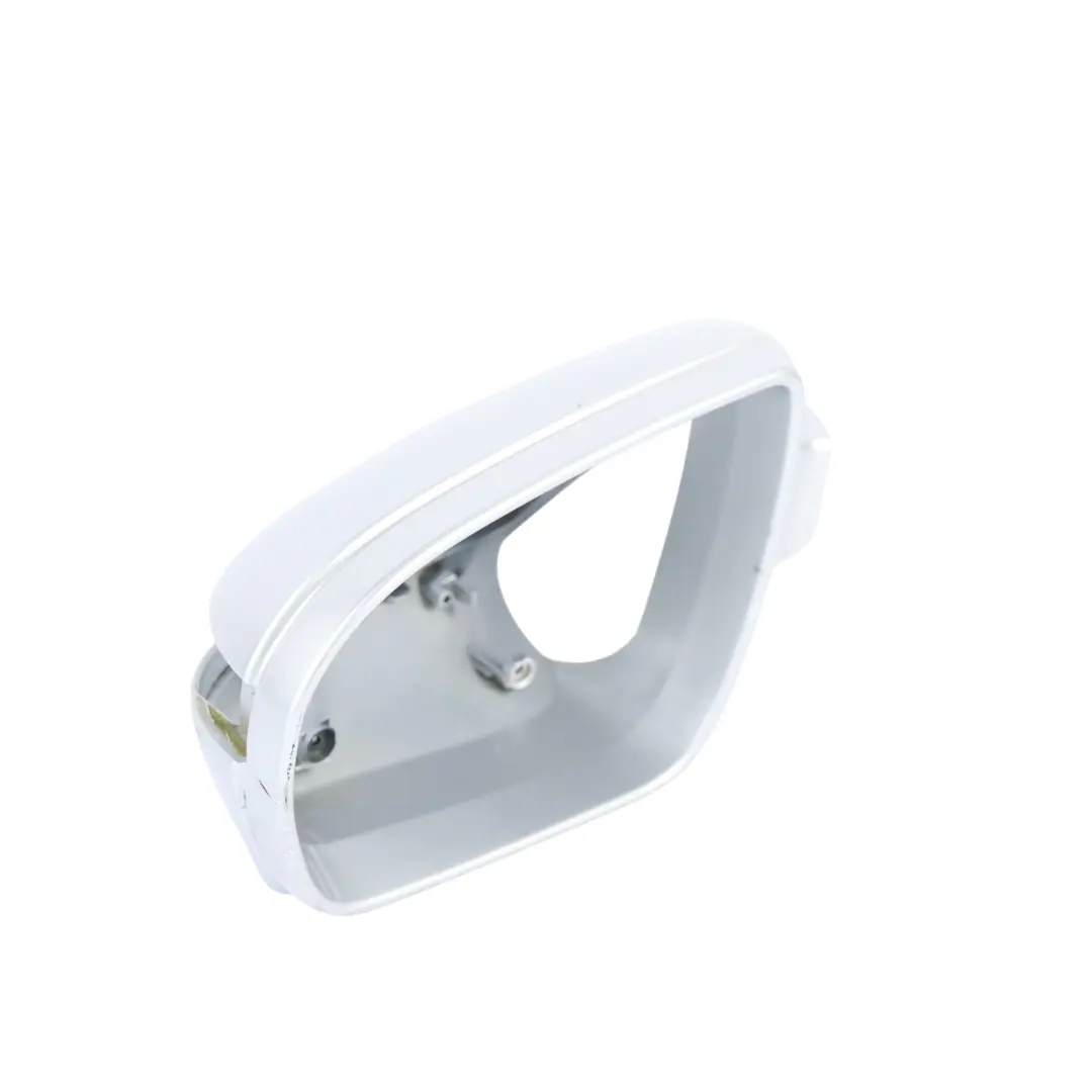 Spiegelkappe Außenspiegel Links Iridiumsilber Metallic 775 für Mercedes C219 mit Teilenummer A1718100364 Mercedes C219 Spiegelkappe Außenspiegel Links Iridiumsilber Metallic 775 - SKU A1718100364-IRS - Teilenummer A1718100364