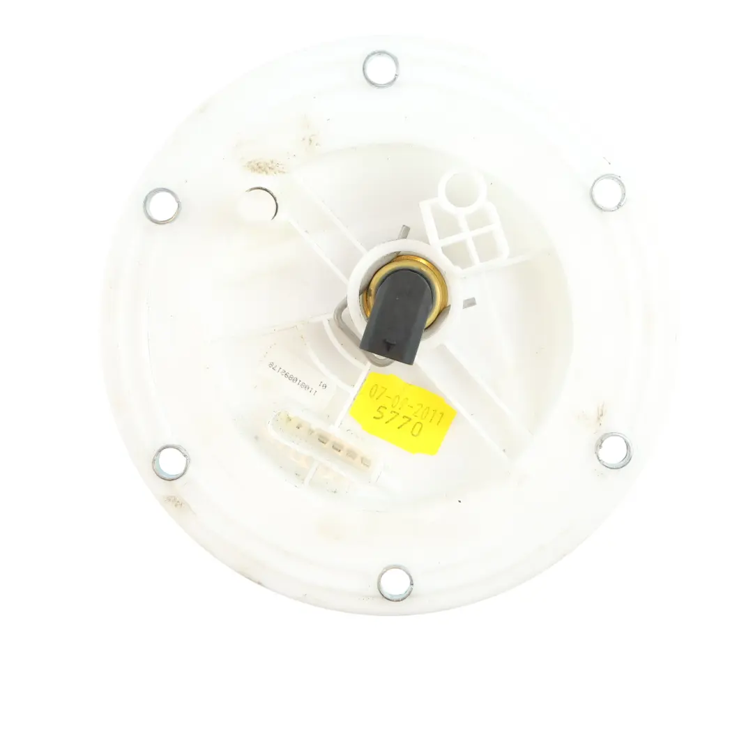 Mercedes SLK R172 Unidad Bomba Combustible M271 - SKU A1724700390 - Número de pieza A1724700390