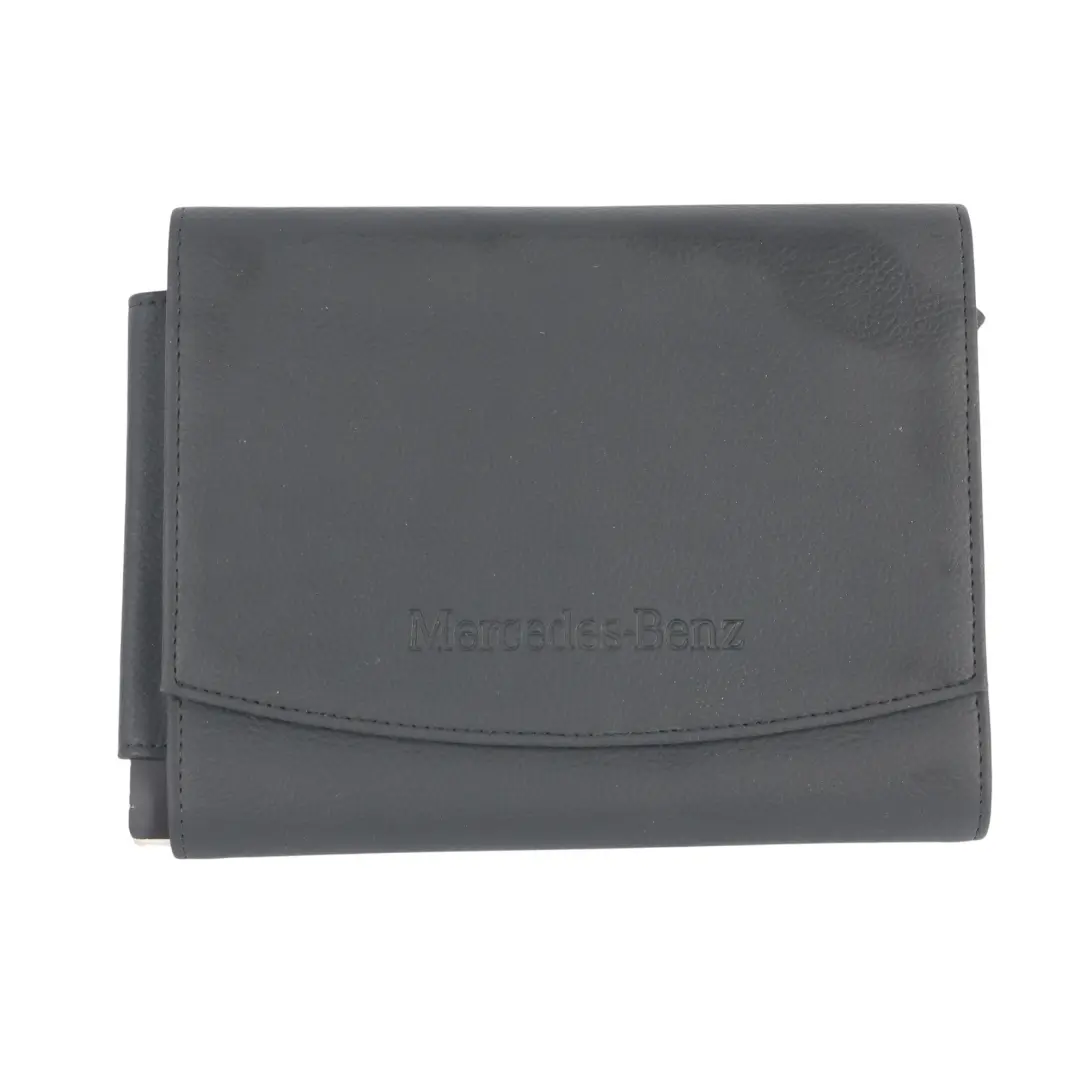 Étui Pochette Portefeuille Livret Manuel Garantie pour Mercedes W176 à propos du numéro de pièce A1725841600 Mercedes W176 Étui Pochette Portefeuille Livret Manuel Garantie - SKU A1725841600 - Numéro de pièce A1725841600