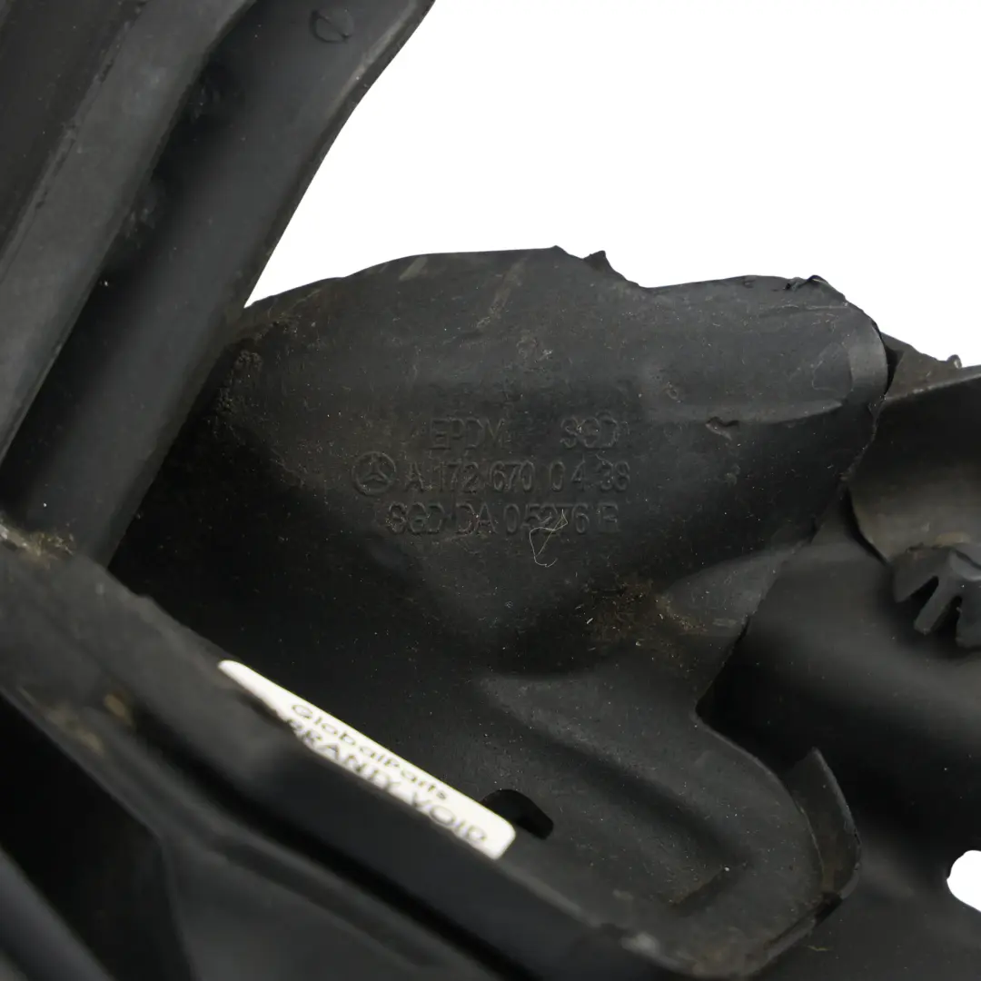 Mercedes R172 Uszczelka Szyby Tylnych Drzwi Wewnętrzna Prawa - SKU A1726700438 - Numer Części A1726700438