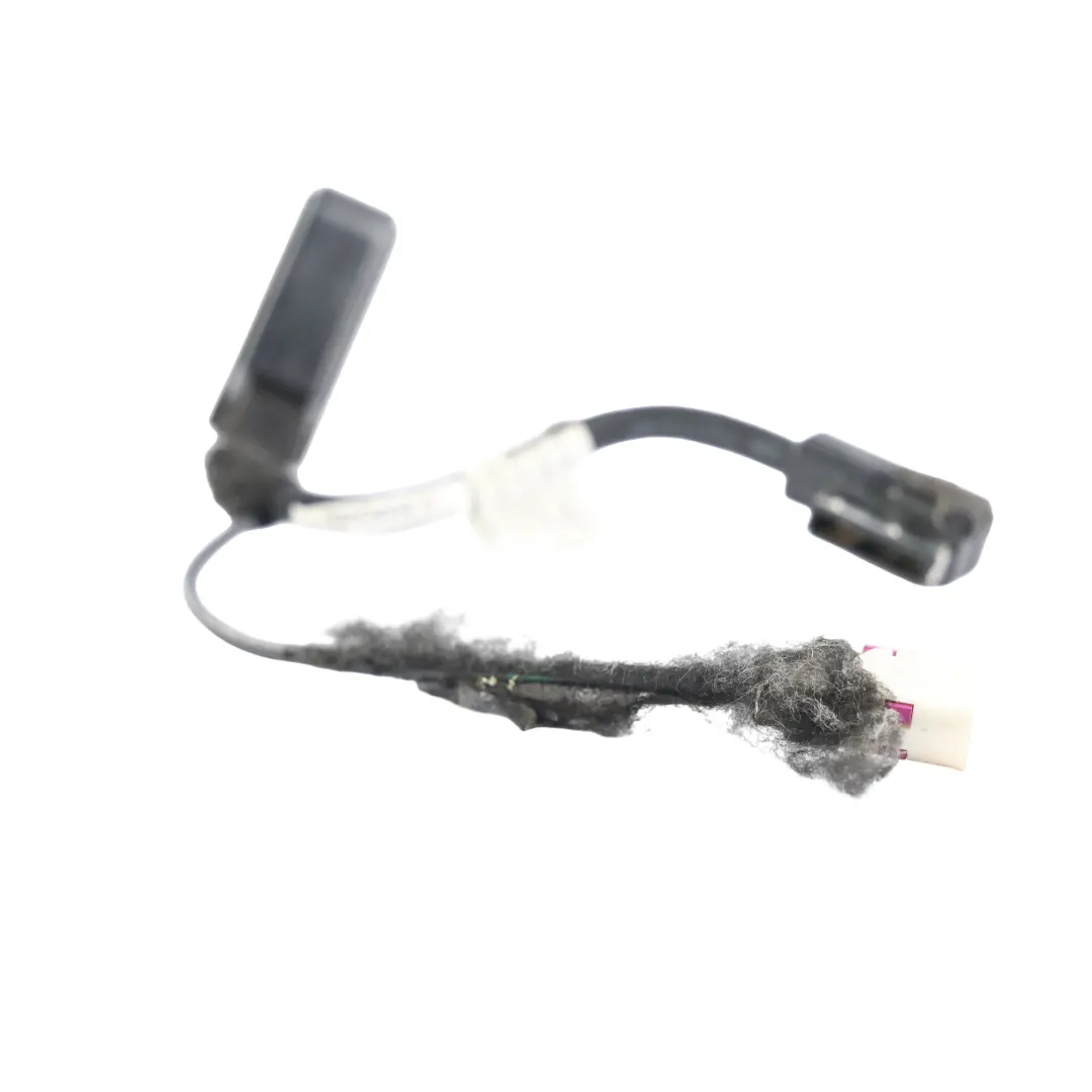 Centre Console Aux Wiring Harness Cable to Mercedes R172 with Part number A1728201604 Mercedes R172 Centre Console Aux Wiring Harness Cable - SKU A1728201604 - Part number A1728201604