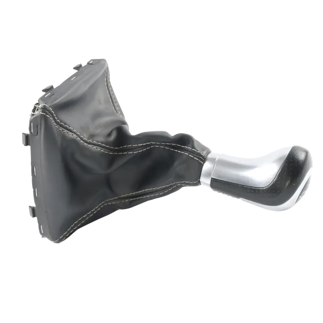 Pomello Leva Cambio Selettore 6 Marce Copertura Nero per Mercedes W176 con numero di parte A1763641210 Mercedes W176 Pomello Leva Cambio Selettore 6 Marce Copertura Nero - SKU A1763641210-1 - Numero di parte A1763641210