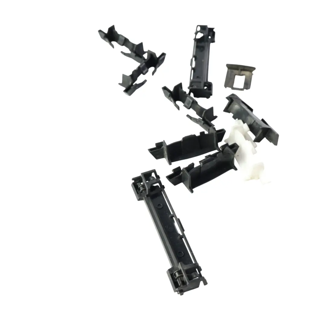 Mercedes W176 Clips Raíl Techo Soporte Tapa Cubierta Montaje Derecho Set - SKU A1766900682-1 - Número de pieza A1766900682